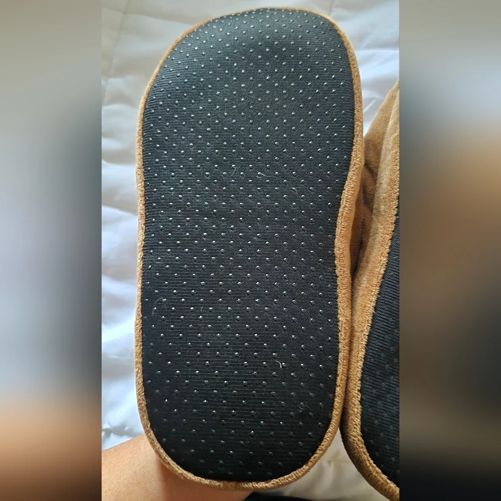 Five Nights at Freddy's Brown Bear Kids Slippers